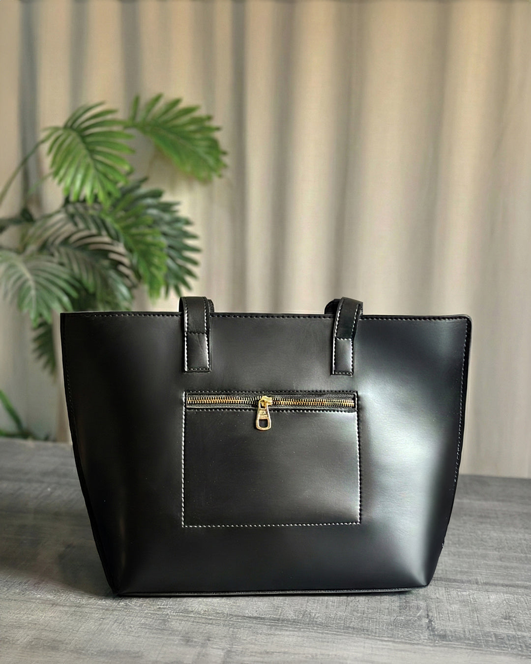 Fineur Tote Alexa - Black