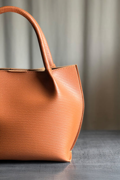 Fineur Tote ArcLine - Caramel Tan