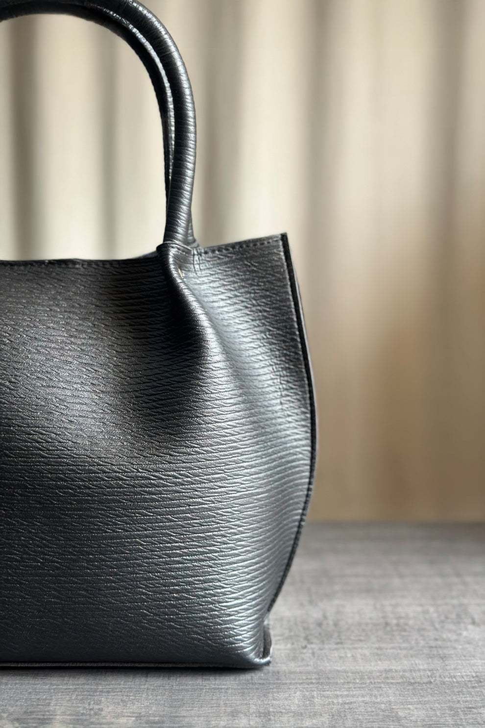 Fineur Tote ArcLine - Black