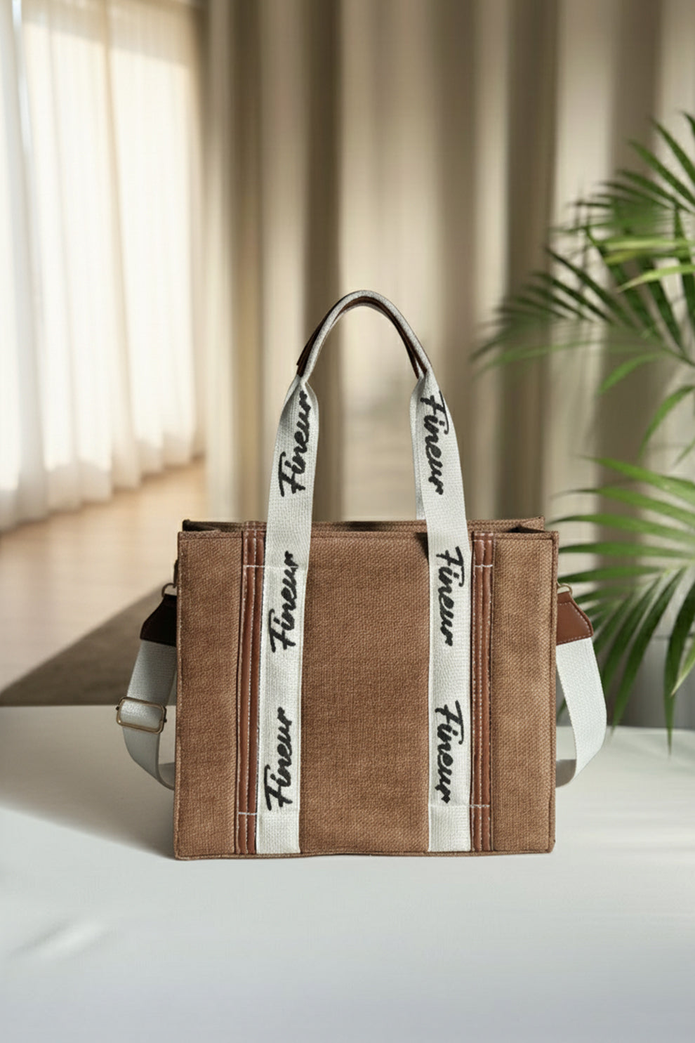 Fineur Canvas Tote Modern Muse - Light Brown