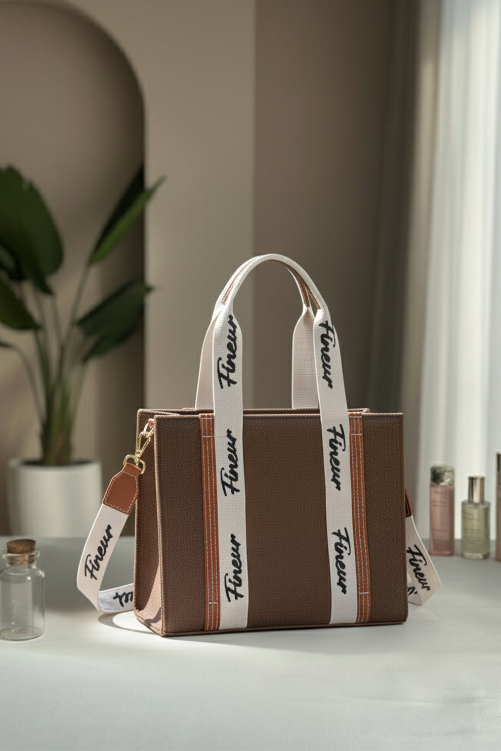 Fineur Canvas Tote Modern Muse - Dark Brown