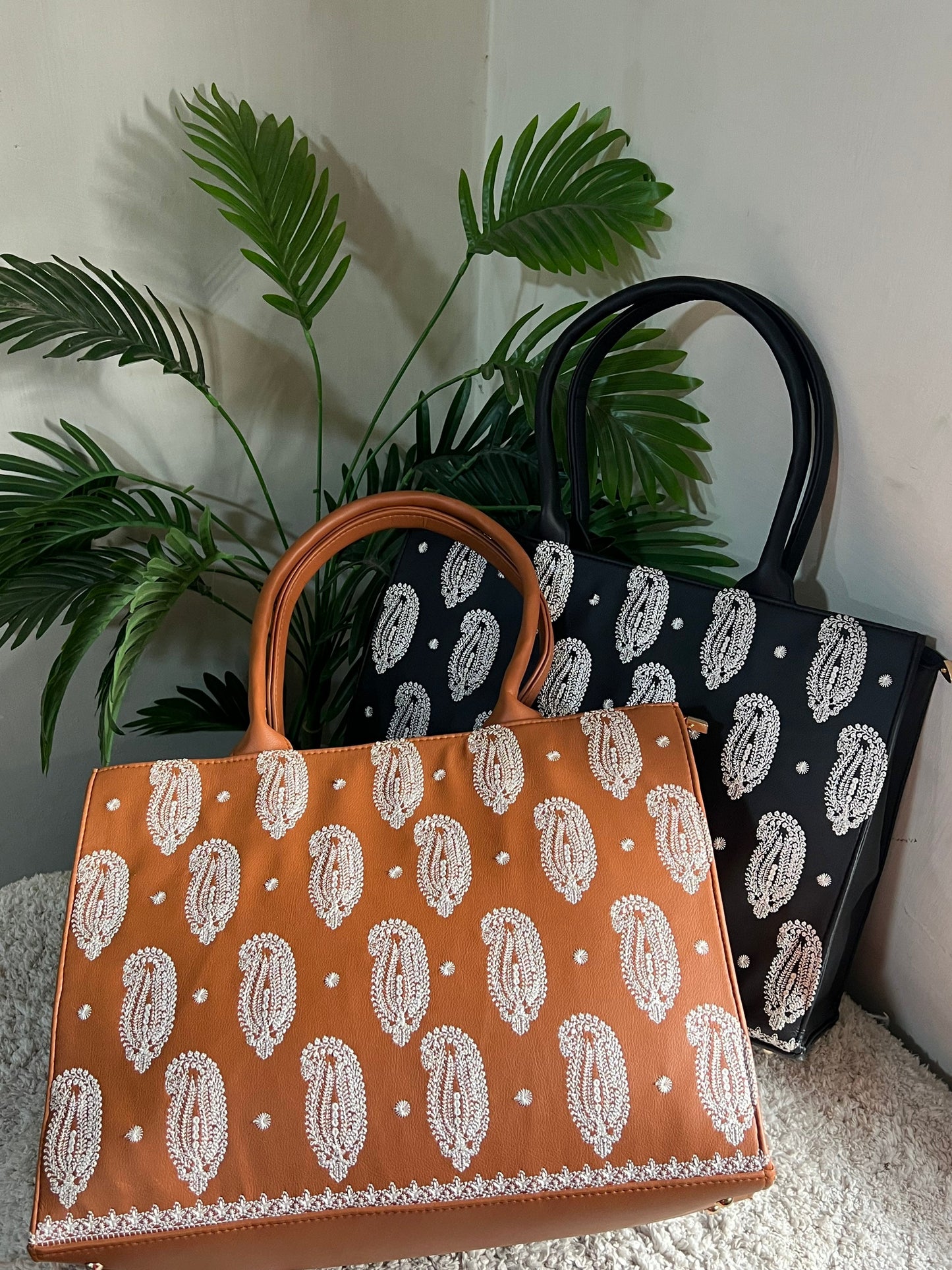 Fineur Embroidery Tote Bag Daily Carry - Mustard