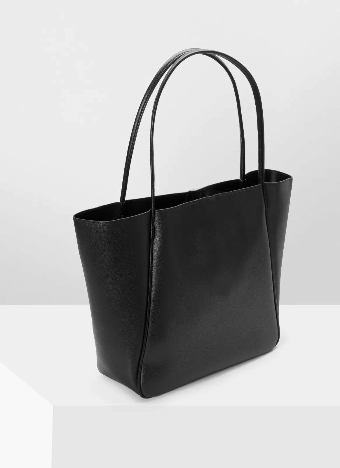 Fineur Tote Pyramid - Black