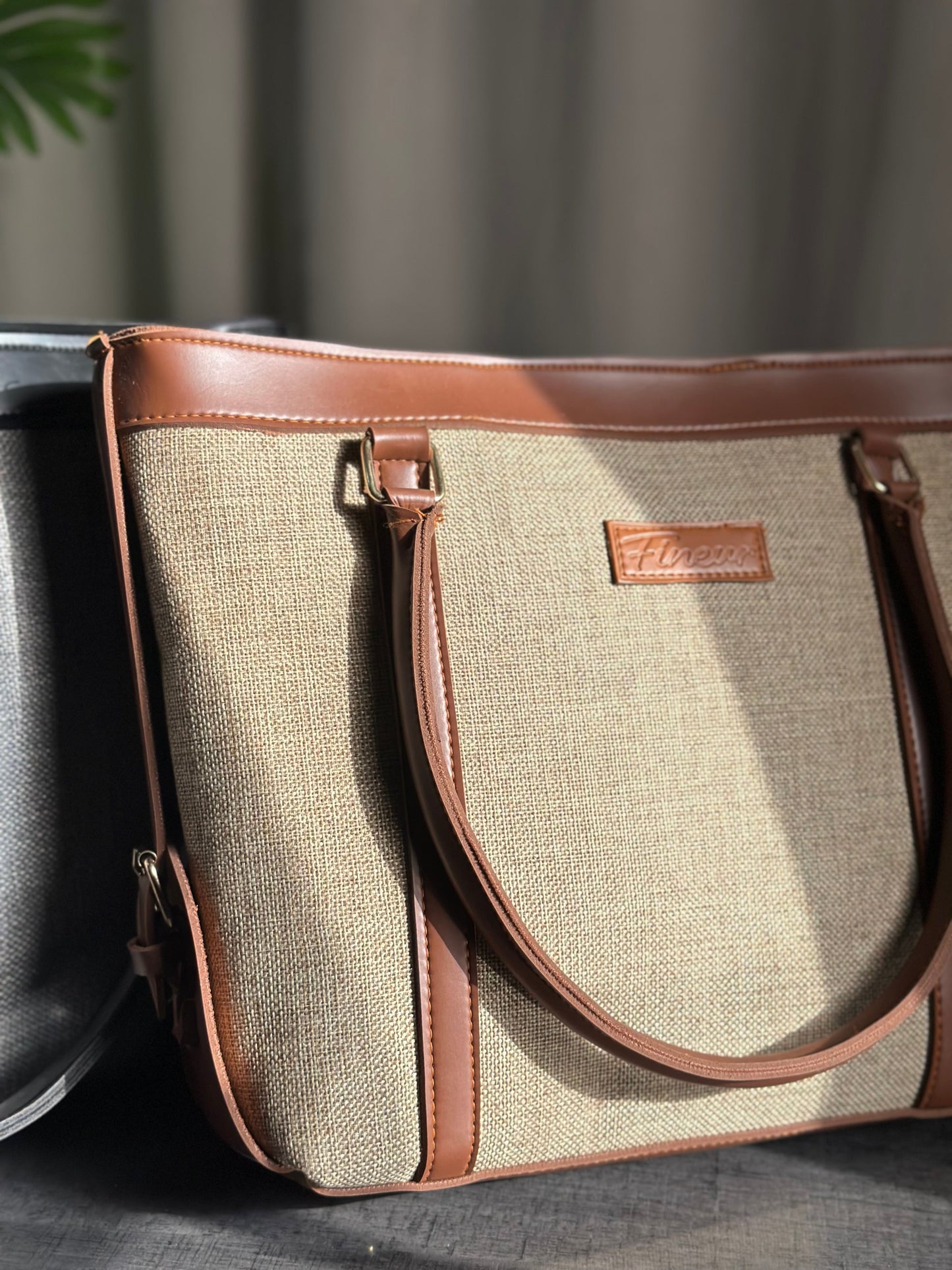 Fineur Strap Jute Tote - Tan Brown