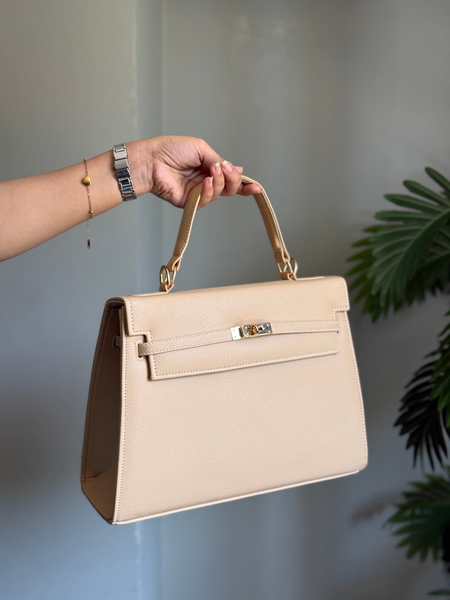 Fineur Iconic Bag - Beige
